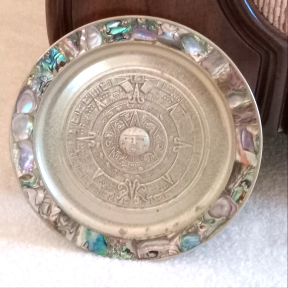 Vintage Wall Decor Mexico Abalone Alpaca Aztec Calendar Wall Plate
